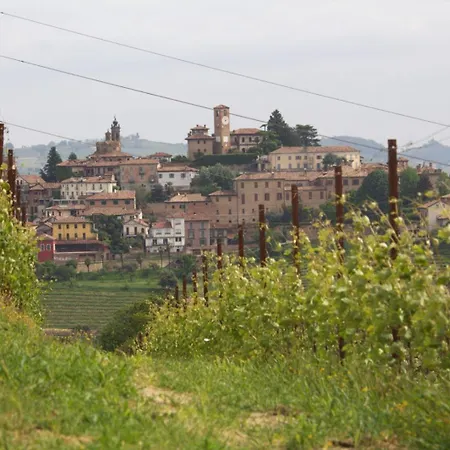 I Quattro Grappoli Neive